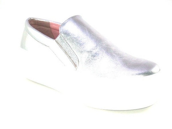 OXIGENO 14302 SILVER SLIP ON.