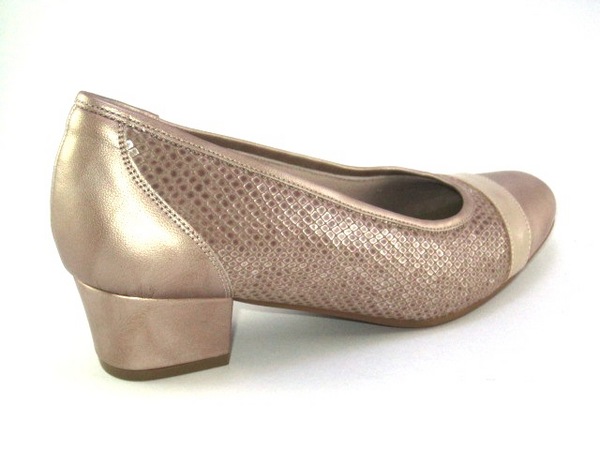 DR. CUTILLAS 81138 MOREDA