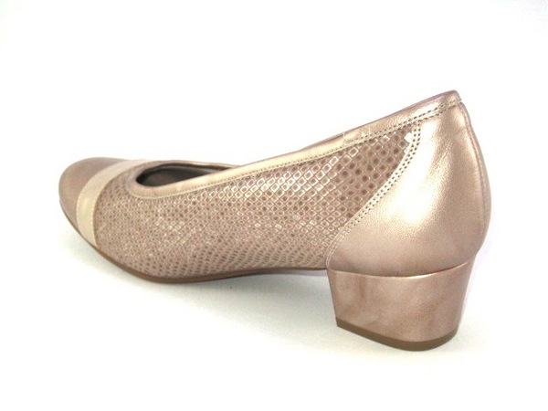 DR. CUTILLAS 81138 MOREDA