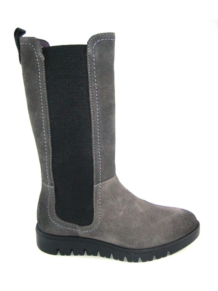 GIOSEPPO CUEVAS GREY