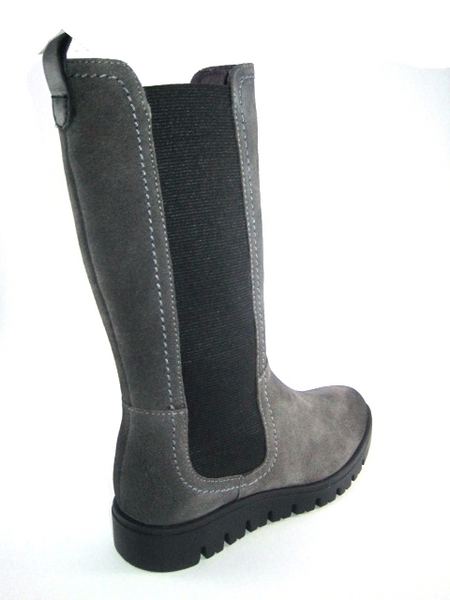 GIOSEPPO CUEVAS GREY