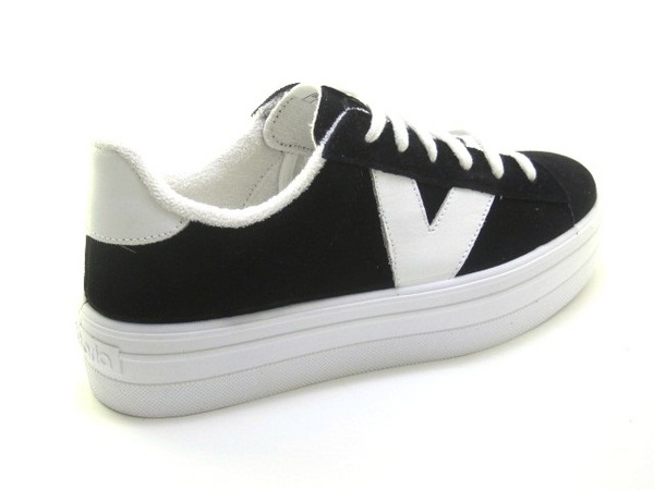 VICTORIA 92122-BLK BARCELONA.