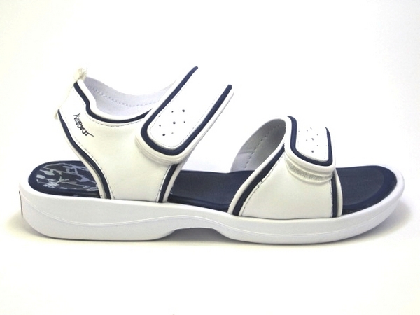 NICO BOCO NURIA WHITE