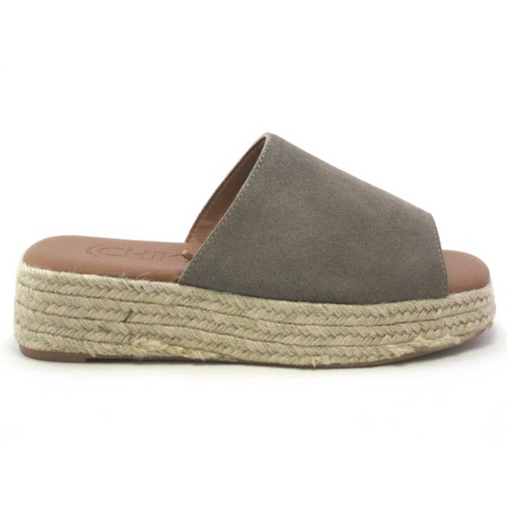 chika10 bonita 01 sand