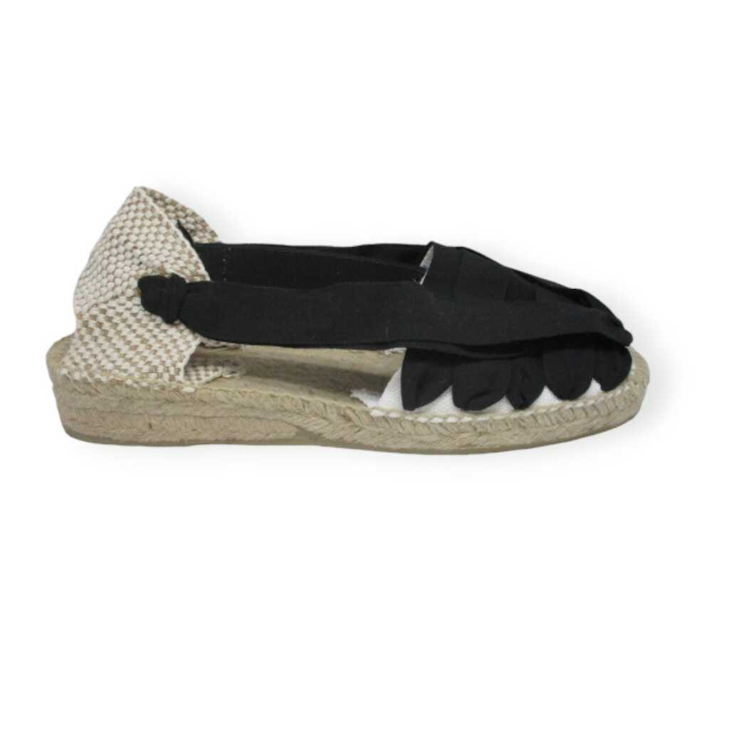 armengot pinxo black white.