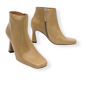 angel alarcon minogue taupe._1