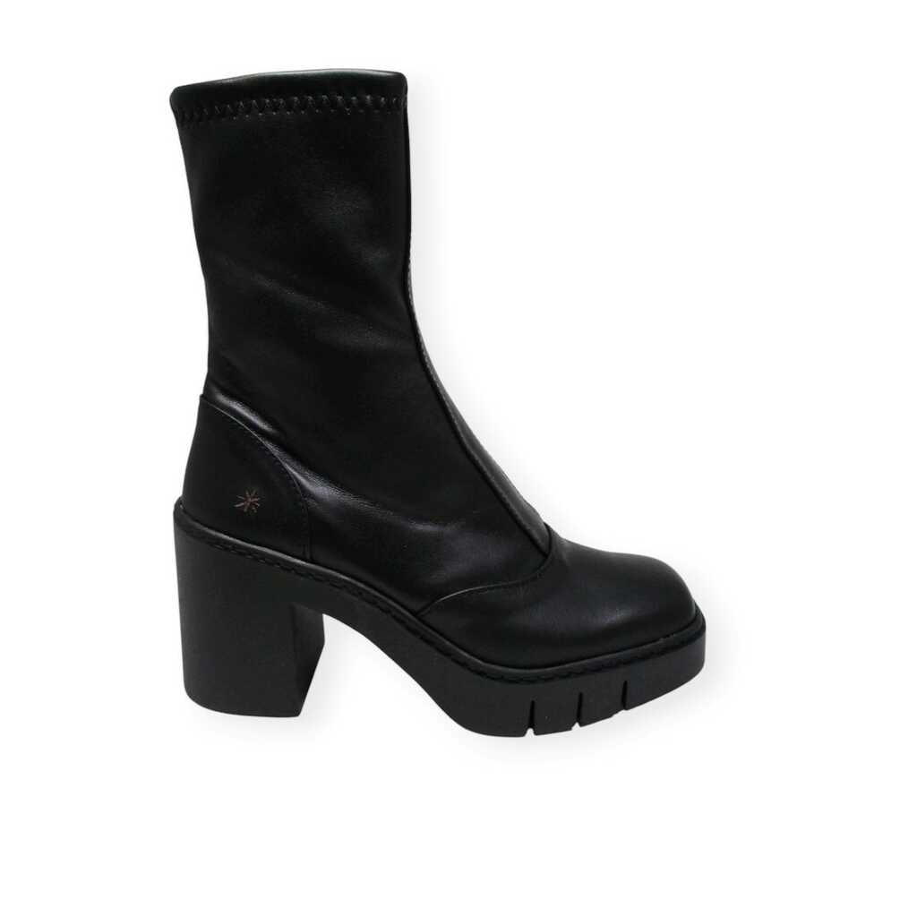 art 1973 black berna