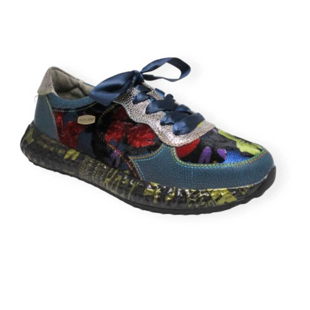 laura vita burton 27 blue_1