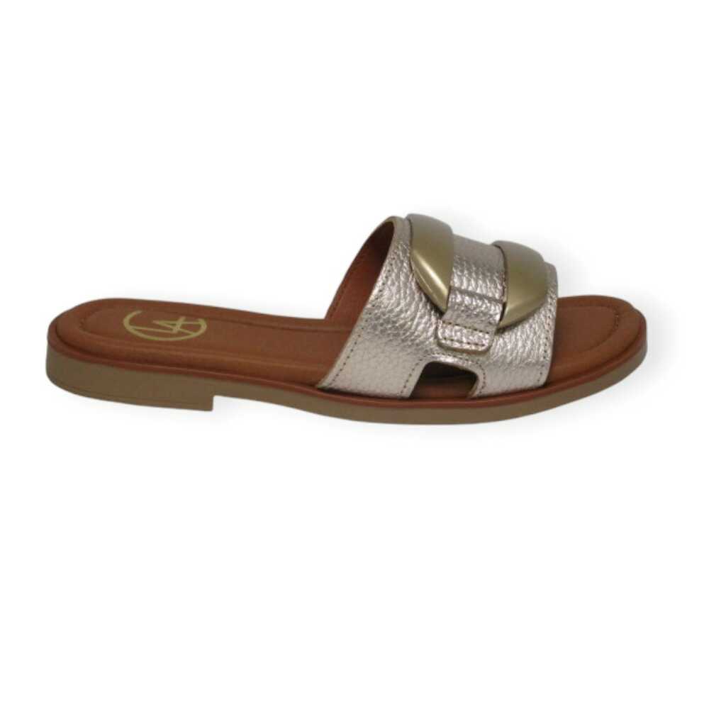 d'claudia 1c kunie onix