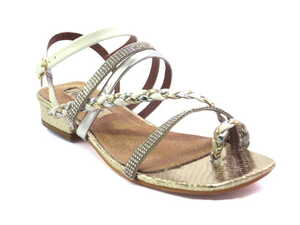 mustang 68209 silver._1