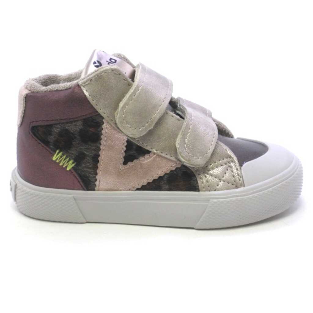 victoria 1065169 nude