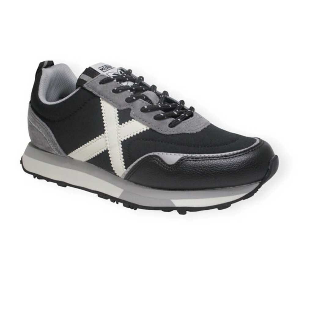 munich next woman 17 black_1