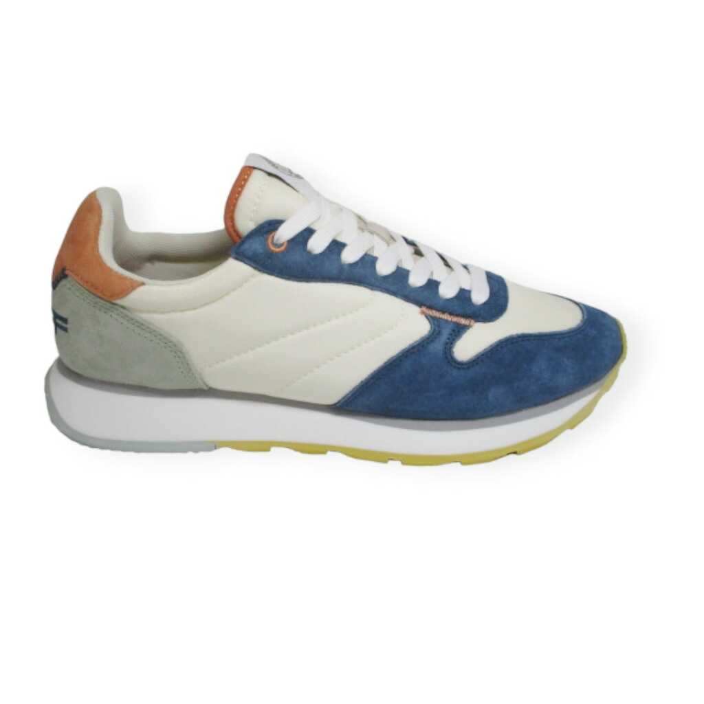 hoff pergamon track and field ice