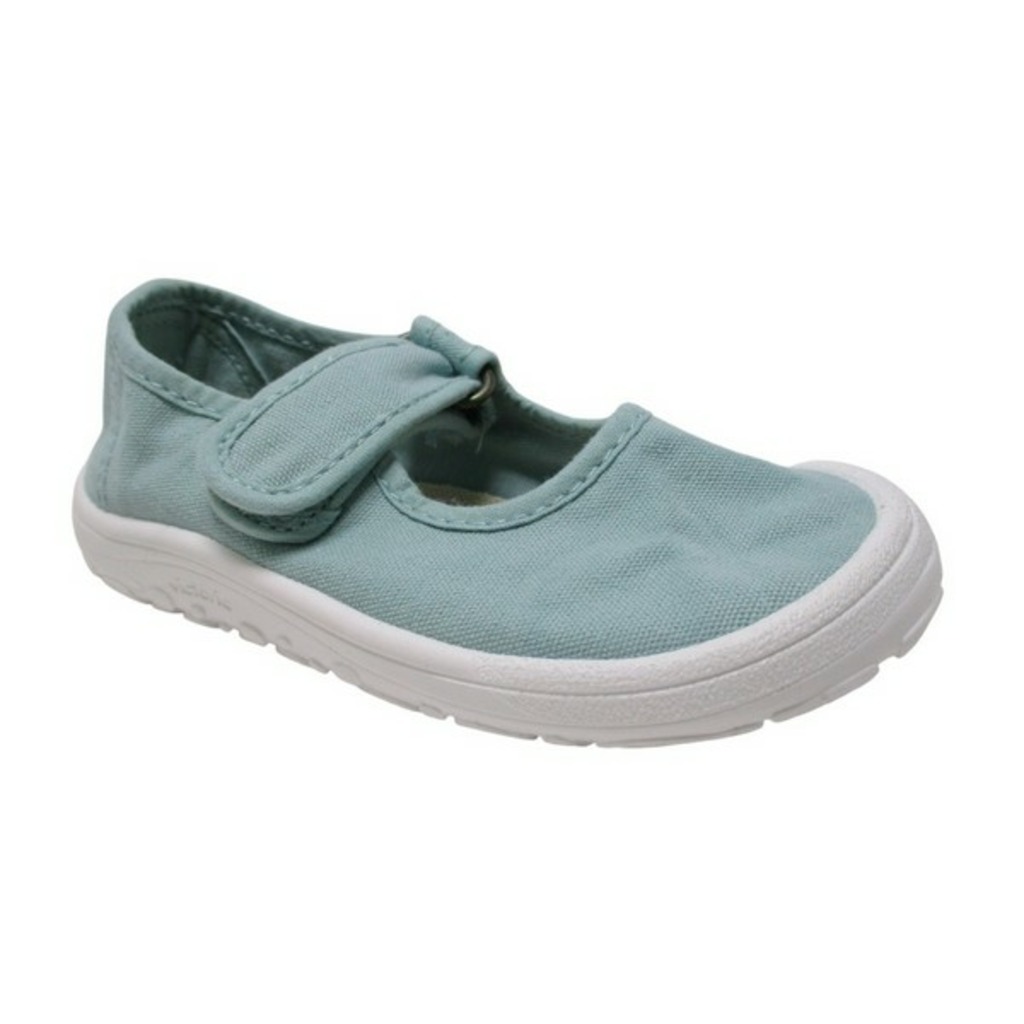 victoria 1370108 aloe barefoot_1