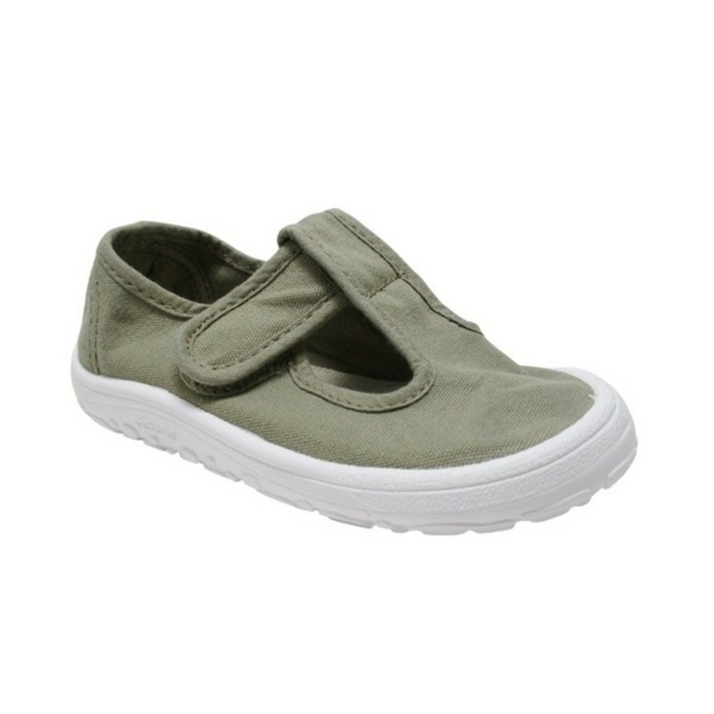 victoria 1370108 aloe barefoot_1