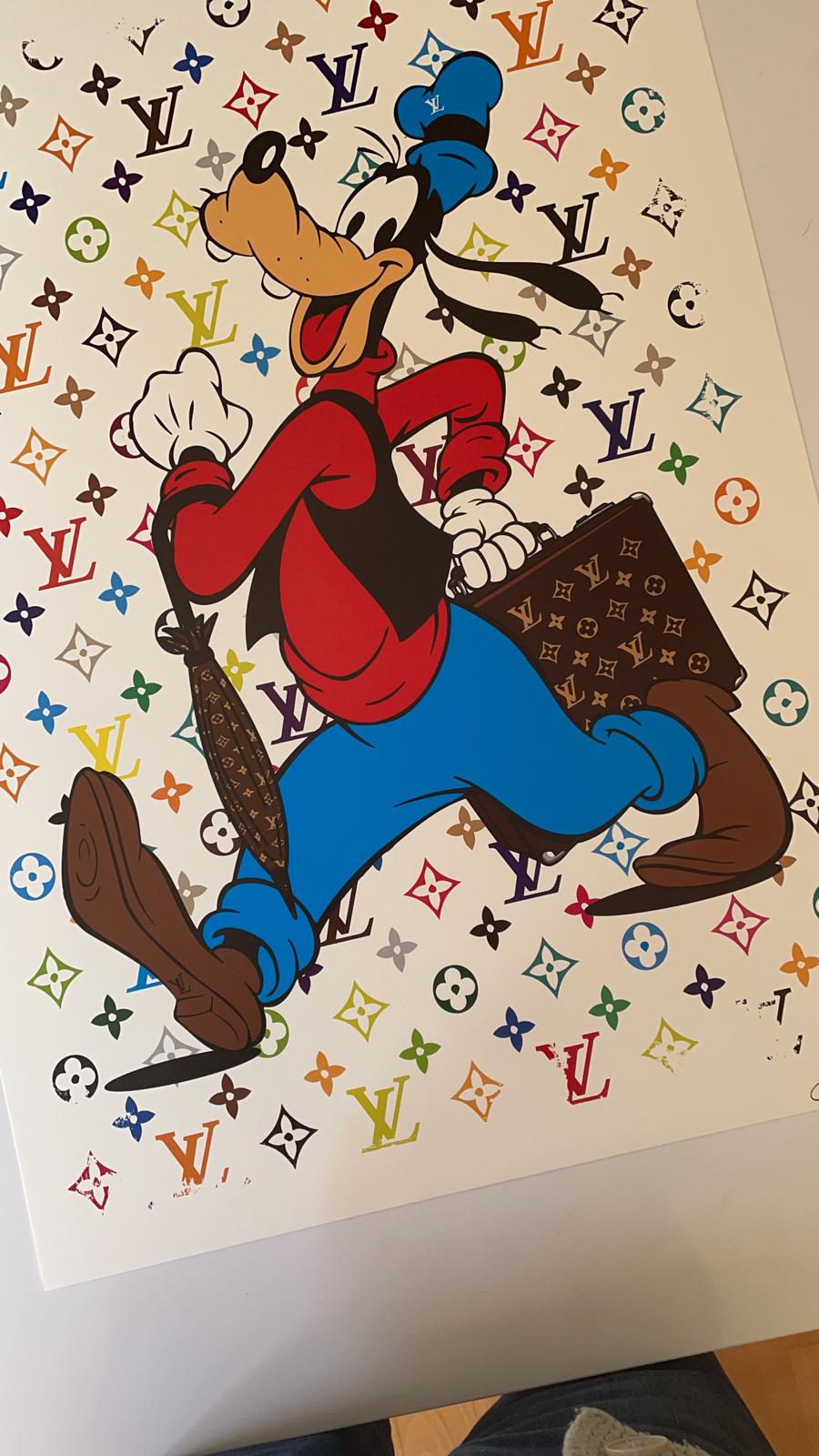 Goofy Saint Laurent 9