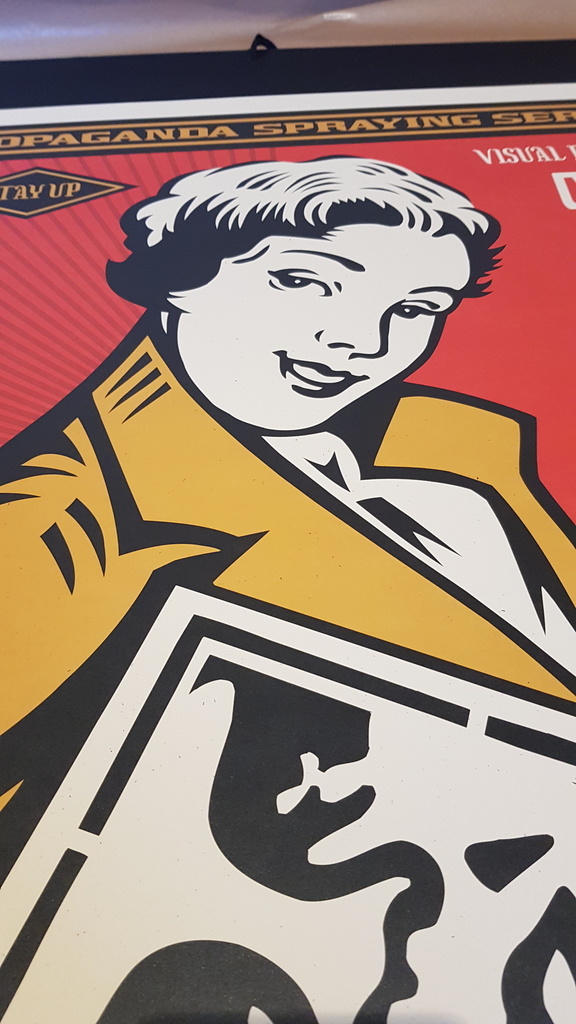 Obey Stay Up Girl [Print] - 149€ : Original and collectible urban