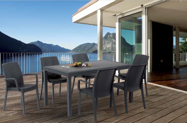 TABLE RATTAN 150X90X74 CMS 1