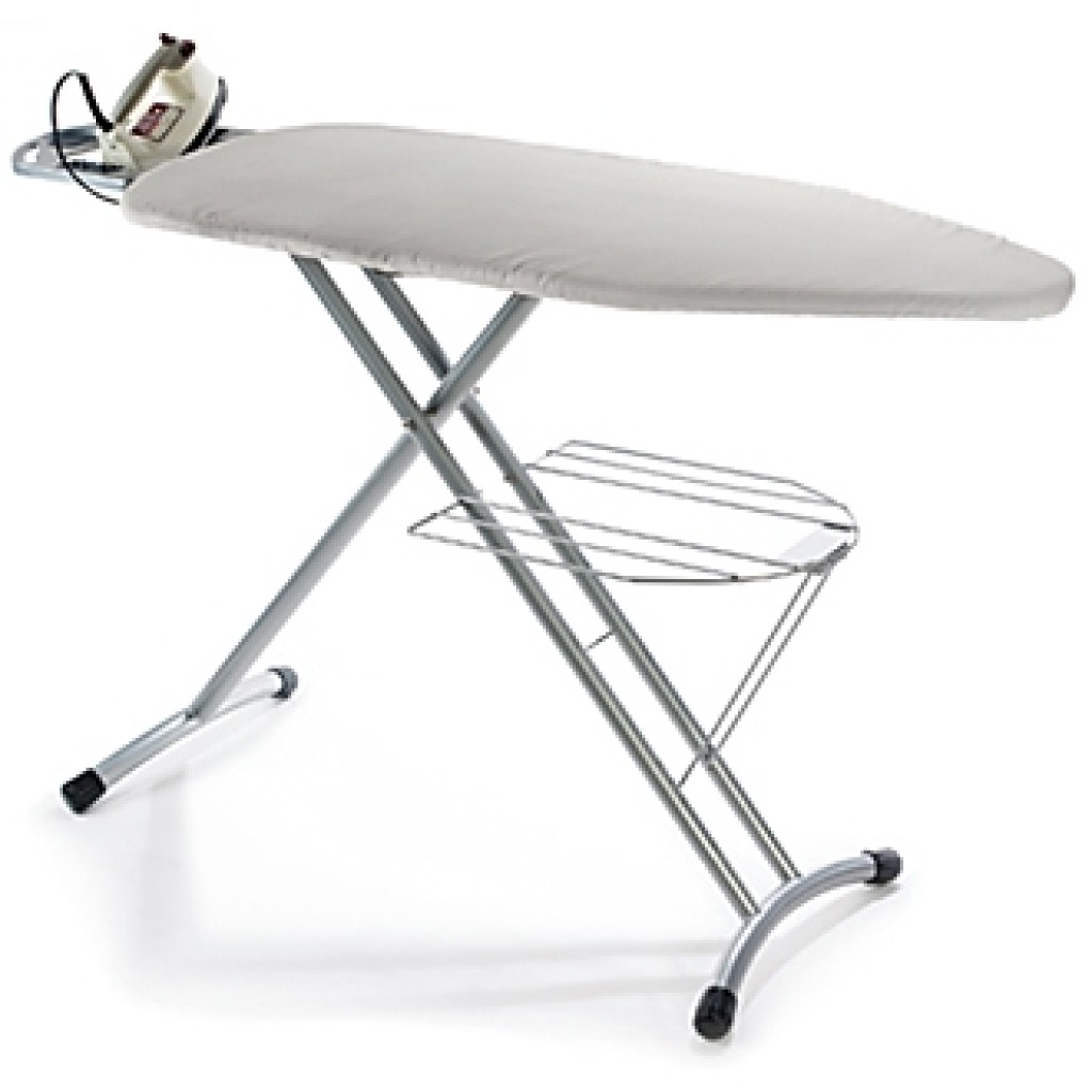IRONING BOARD 124 X 45 CMS