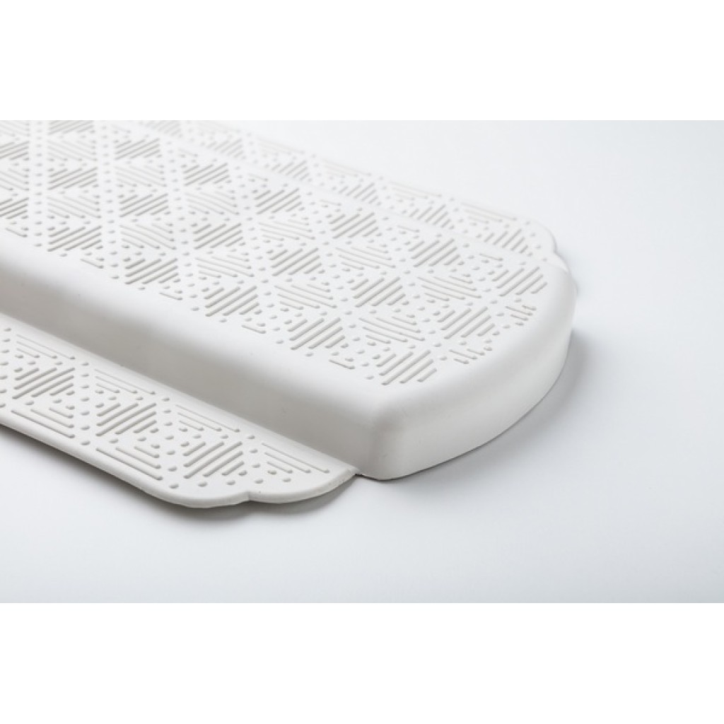 BATH CUSHION NATURAL RUBBER 22 X 30 X 3 CMS 3