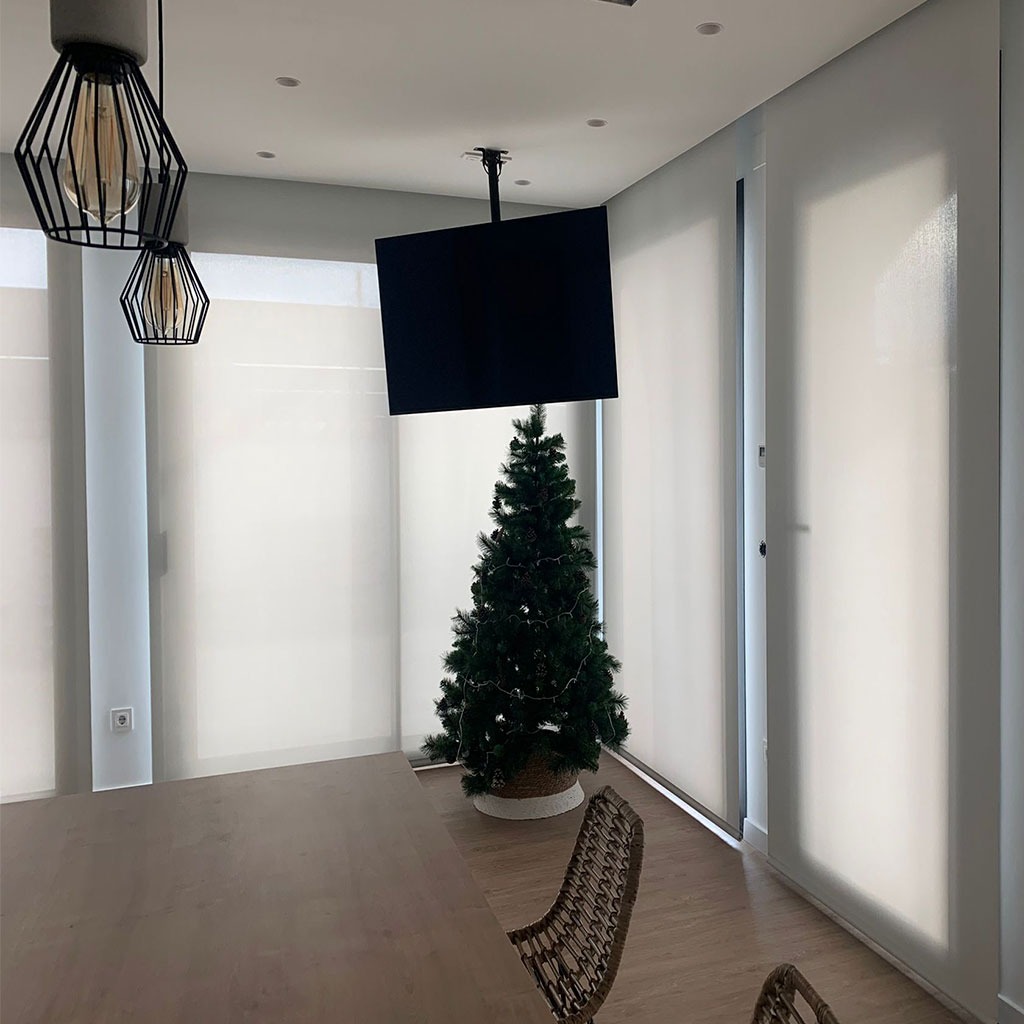 CORTINAS DE INTERIORES ENROLLABLES  BANDALUX 3