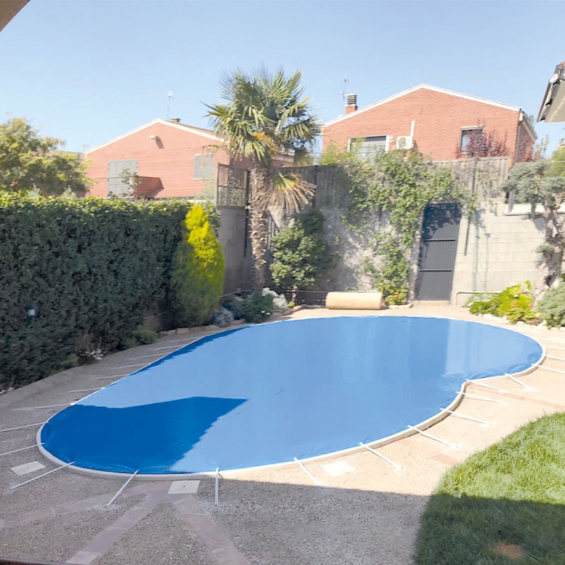 TOLDO ADAPTADO AL DISEÑO DE LA PISCINA