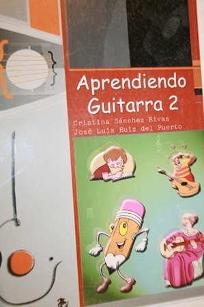 RUIZ DEL PUERTO/SANCHEZ - APRENDIENDO GUITARRA V.2