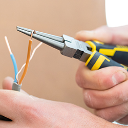 ALICATE BOCA REDONDA FATMAX 165  0-84496 2