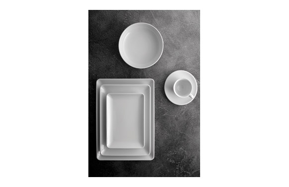 BANDEJA PORCELANA PEARL BL17 X 23 CM