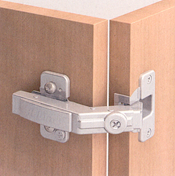 BISAGRA BLUM 79M8500 60º CLIP RINCON