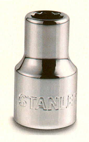 LLAVE VASO 29MM CUADRADO 1/2' STANLEY