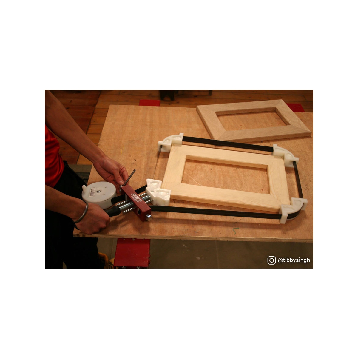 PRENSA FLEJE RECTANGULO MOD B-650CM 24003 4