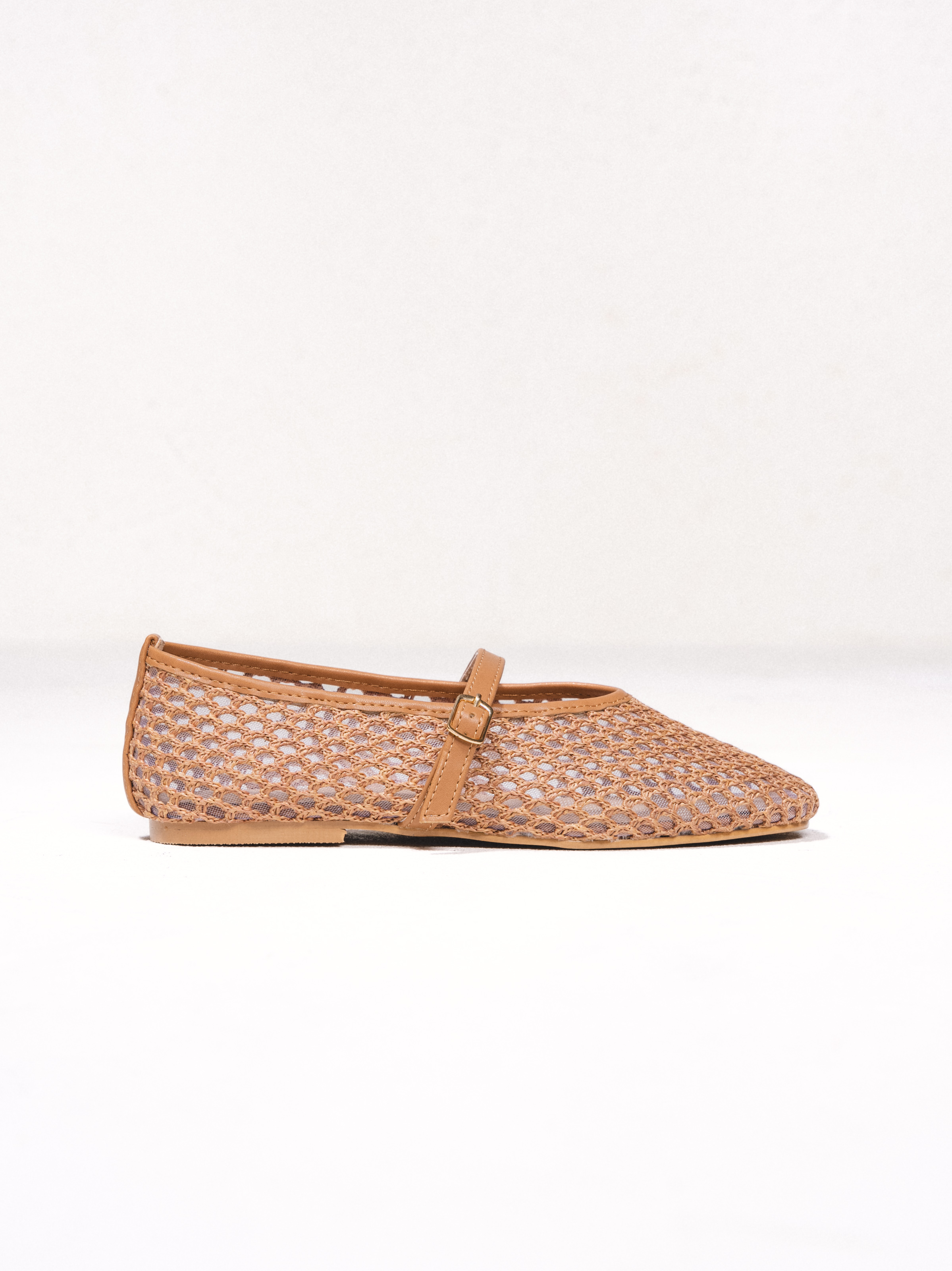 ZAPATO CROCHET FLAT SHOES BEGE