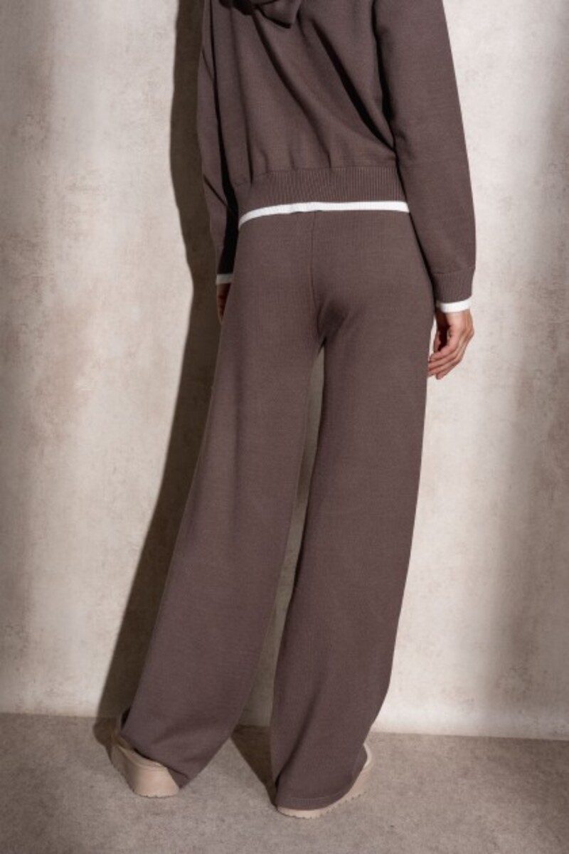 CONJUNTO DE PUNTO DE DOS PIEZAS COLOR MARRÓN 7