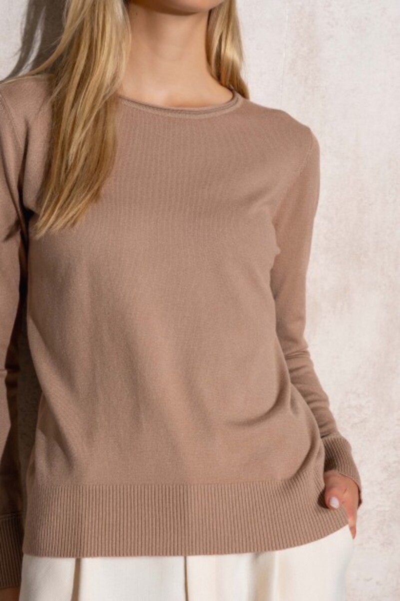 SUÉTER DE PUNTO CON DETALLE DE LÚREX COLOR BEIGE 4