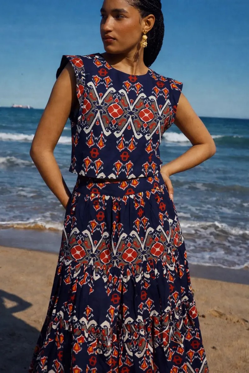 TOP IKAT COLOR AZUL MARINO