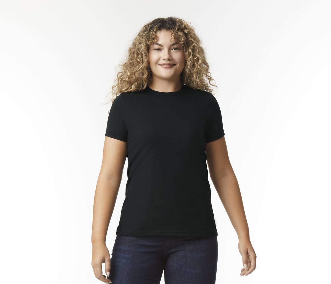 Camiseta Softstyle CVC mujer - G67000L (124.09)