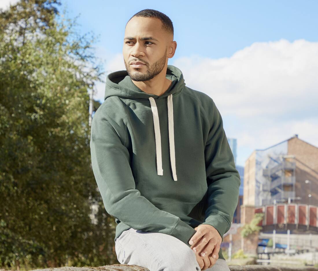 Sudadera con capucha premium para hombre  - M73