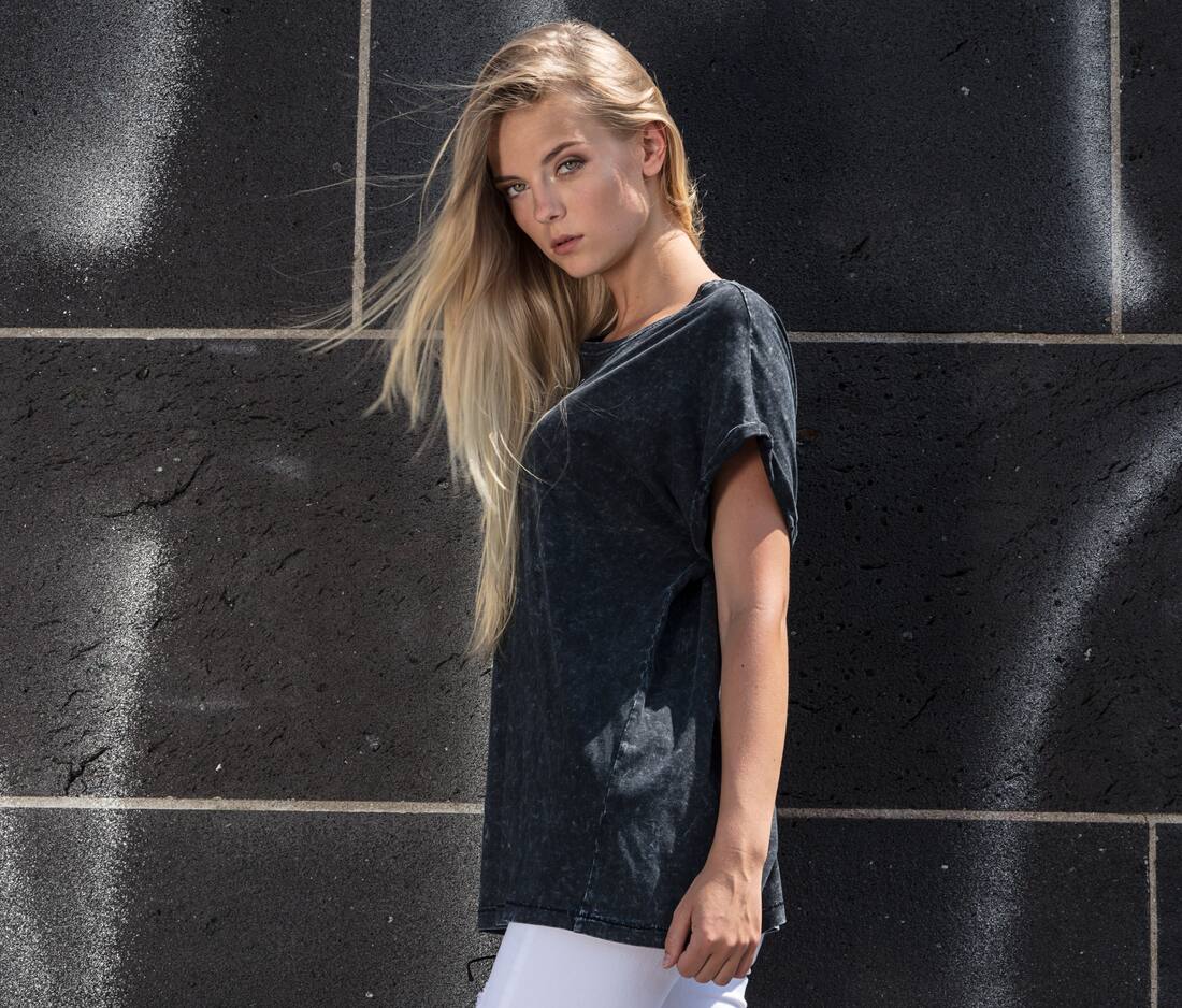Camiseta lavada para mujer - BY053