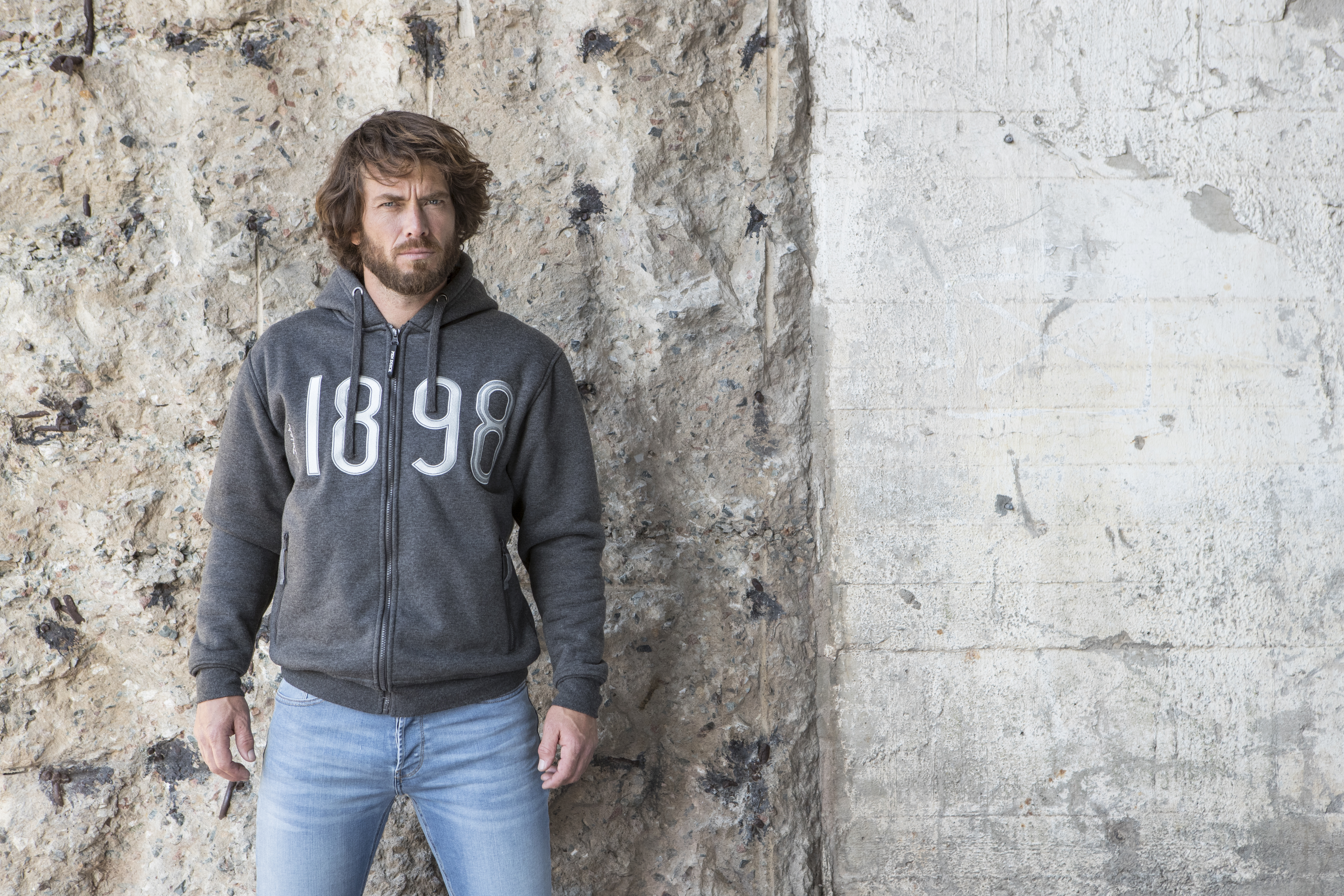 Sudadera con capucha forrada de polar Sherpa con cremallera - PK430