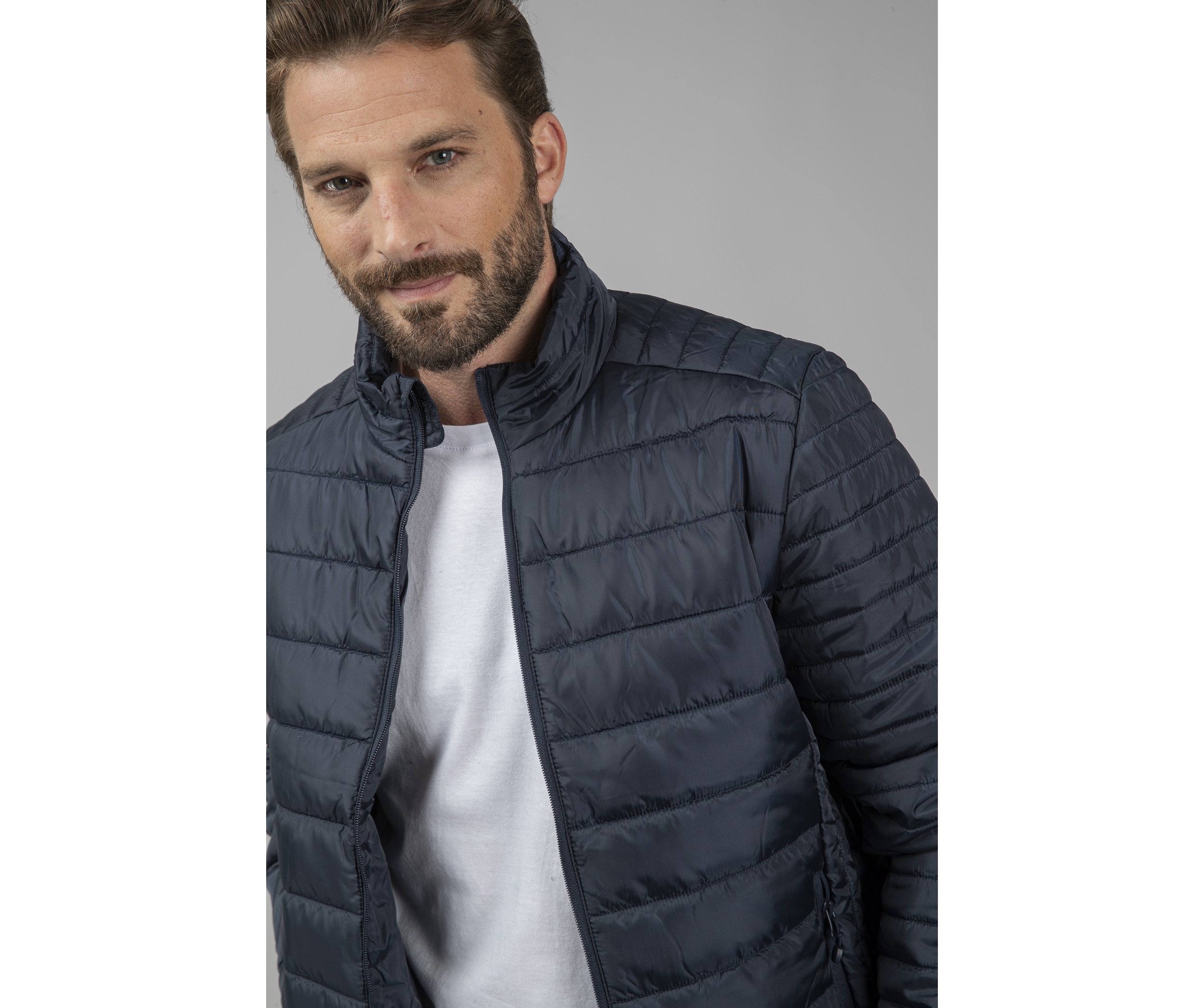 Abrigo de plumas para hombre en poliéster reciclado - PK790