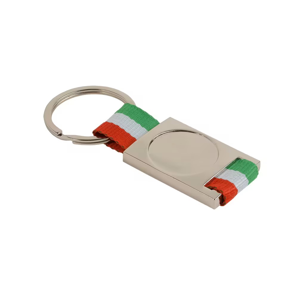 Llavero metal/nylon. Centro a personalizar con logotipo de resina (8,7 X 3,