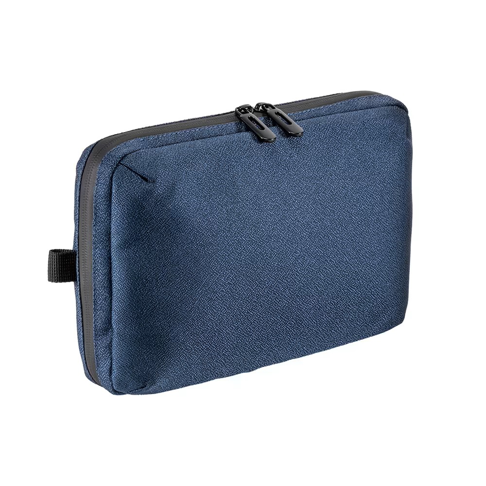 Organizador técnico de poliéster reciclado jacquard 600D (forro interior de