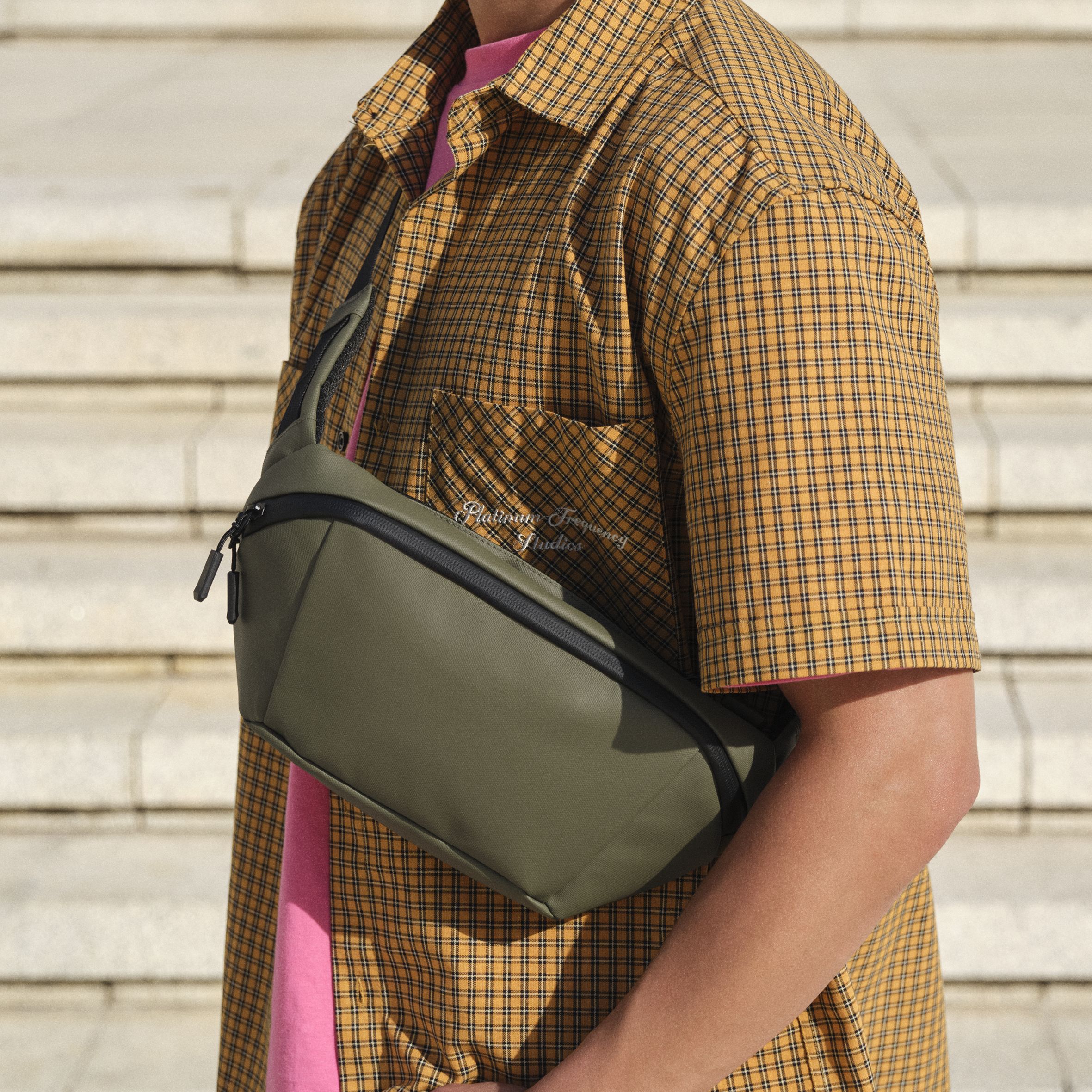 Bolso bandolera de 5 litros para uso diario - BG346 (326.29)