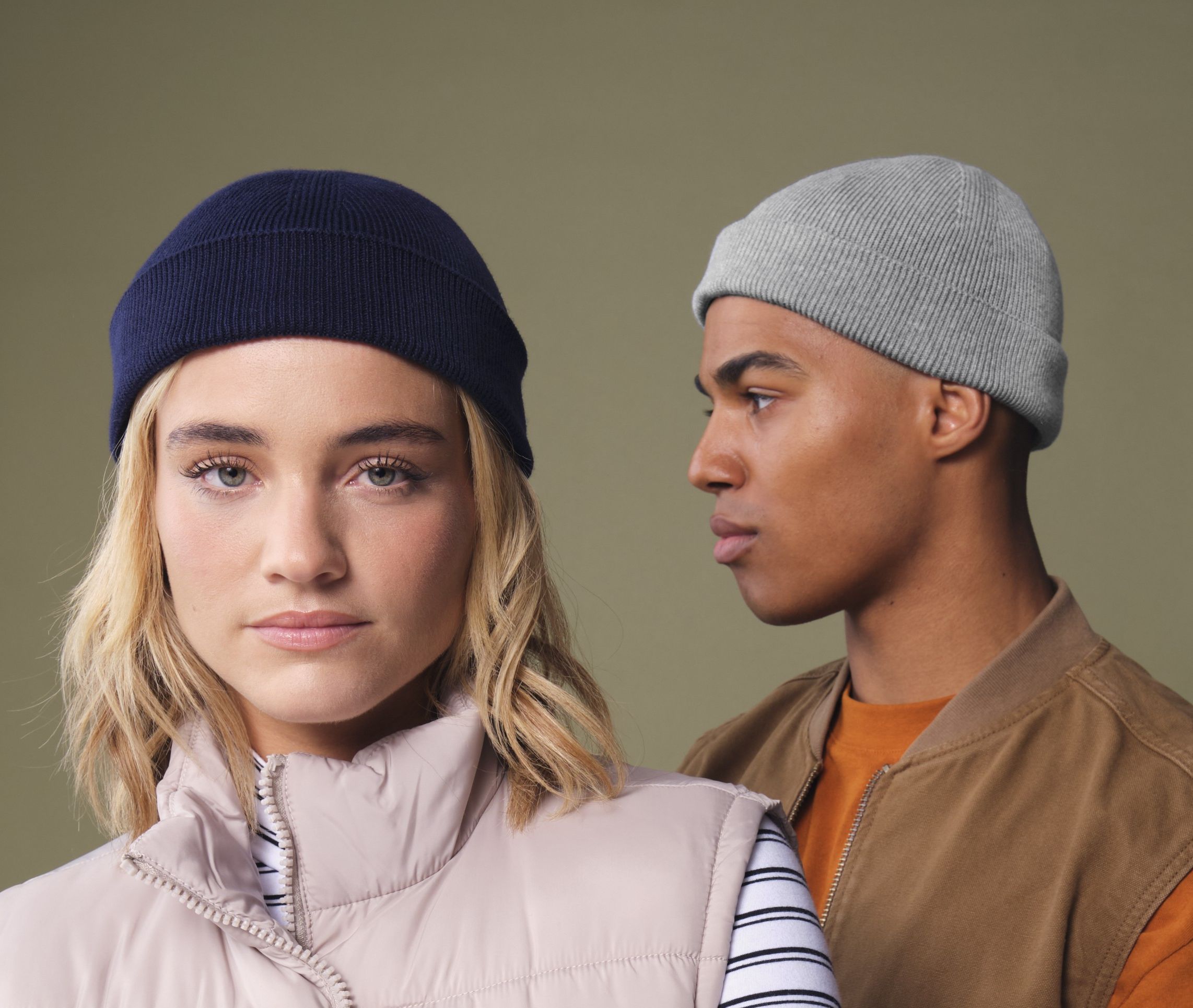 Gorro fisherman de algodón orgánico - B832N (164.69)