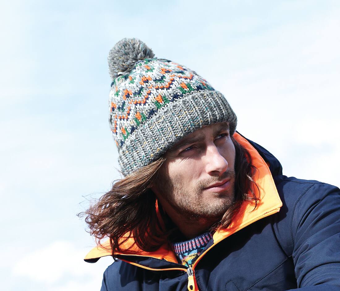 BLIZZARD BOBBLE BEANIE