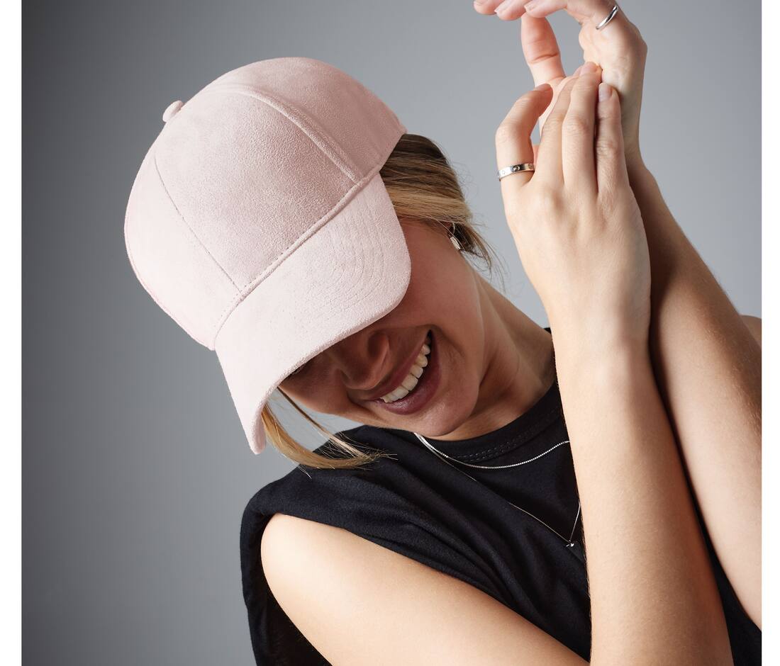 Gorra de 6 paneles (tacto gamuza) - B656 (395.69)