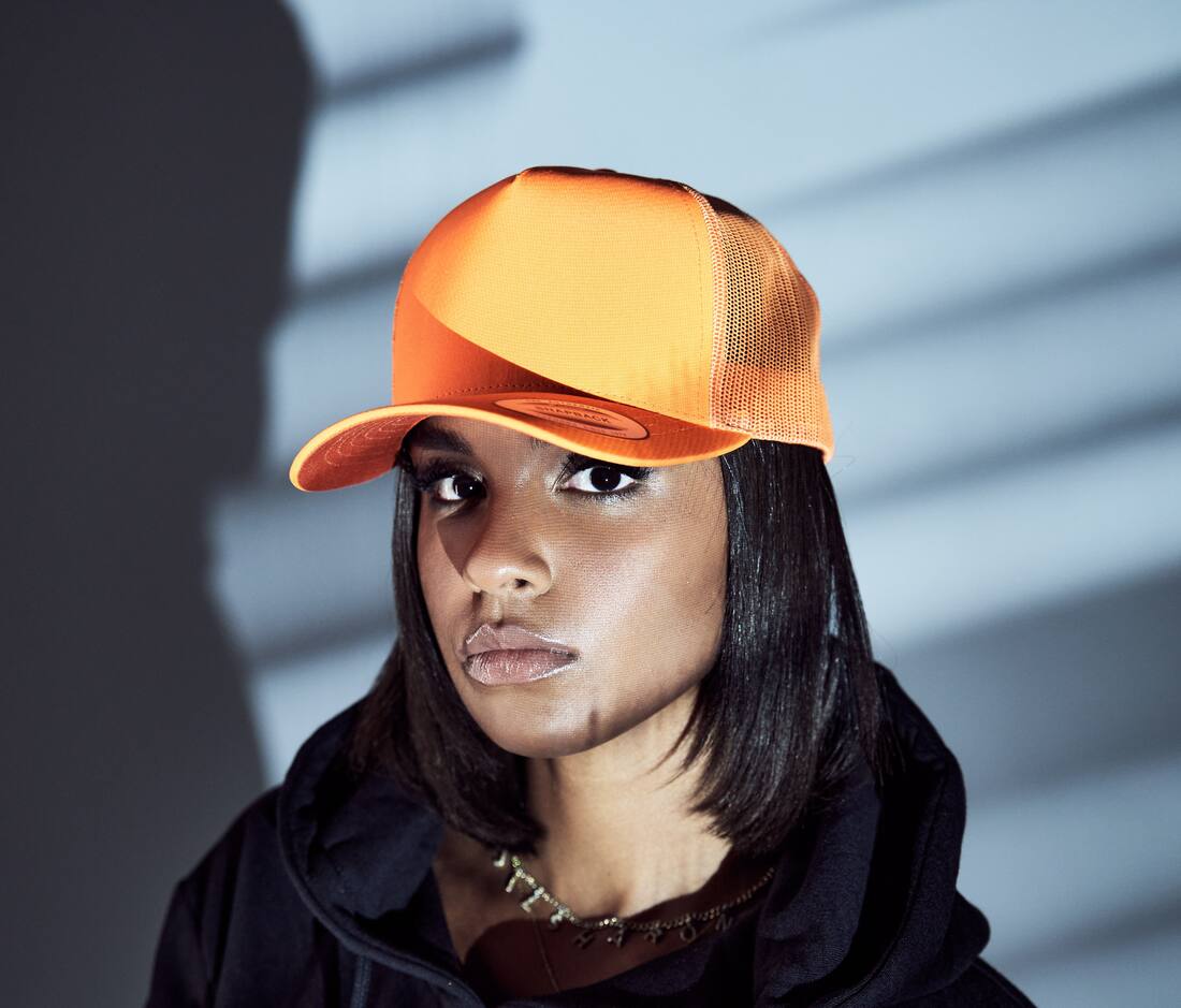 Gorra Trucker Retro Neon - F6506NT (621.68)