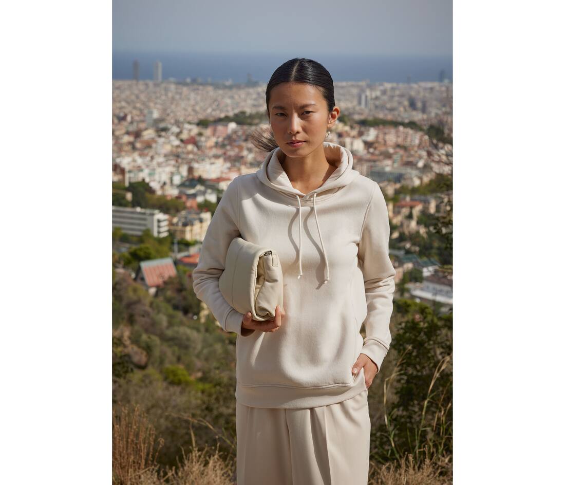 Organic Hooded Sweat /Women (231.42)