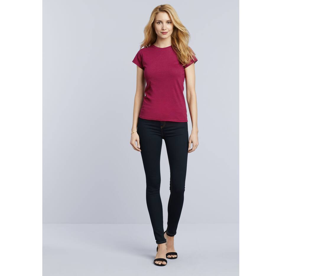 Camiseta Softstyle Mujer - 64000L (131.09)